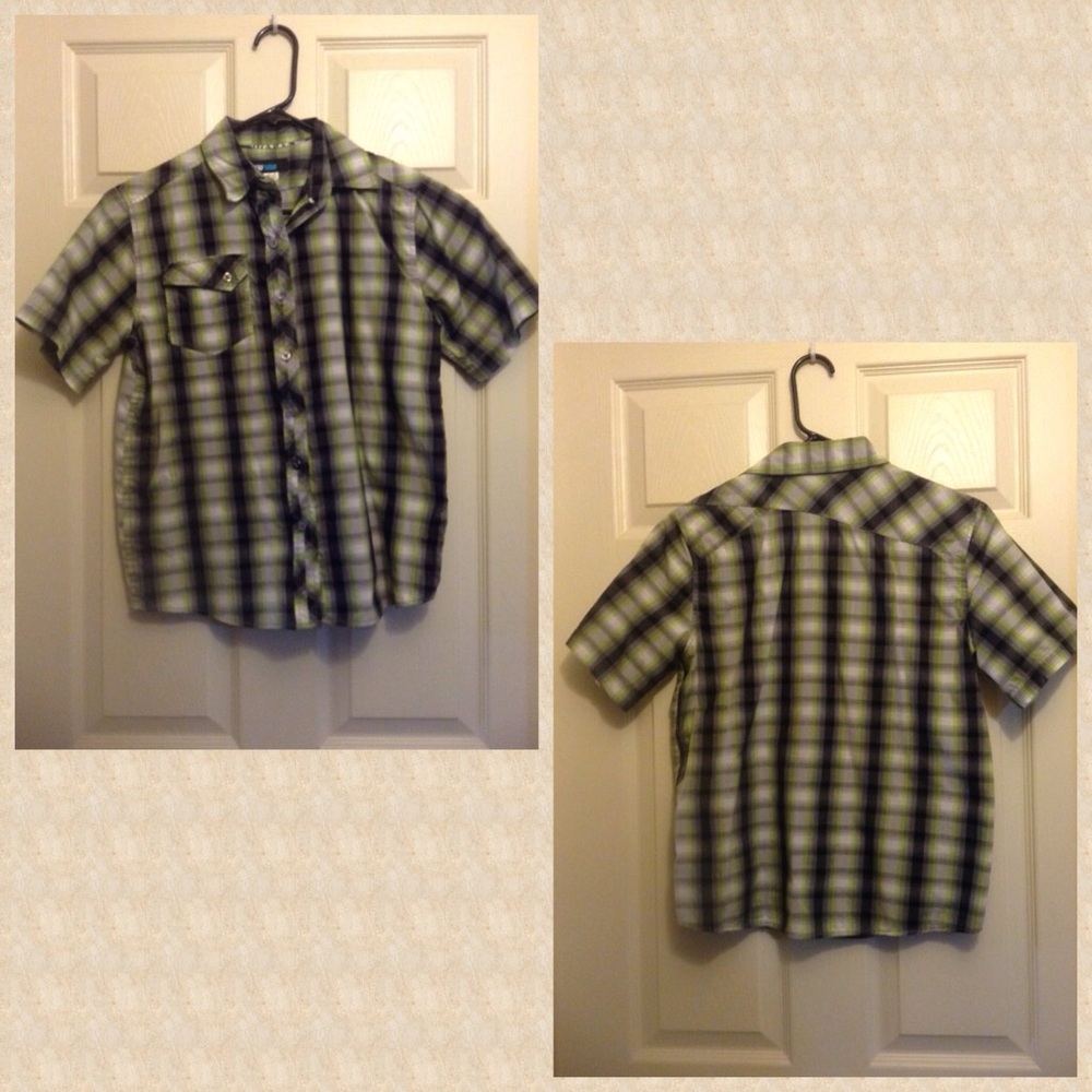 5pc Button downs - Picture 4 of 8